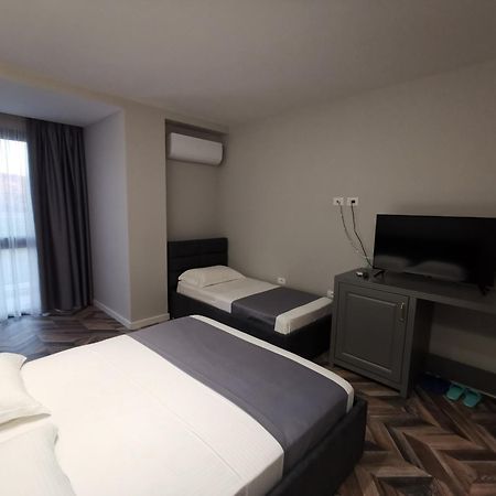 Te Aldo Hotel Kuraten エクステリア 写真
