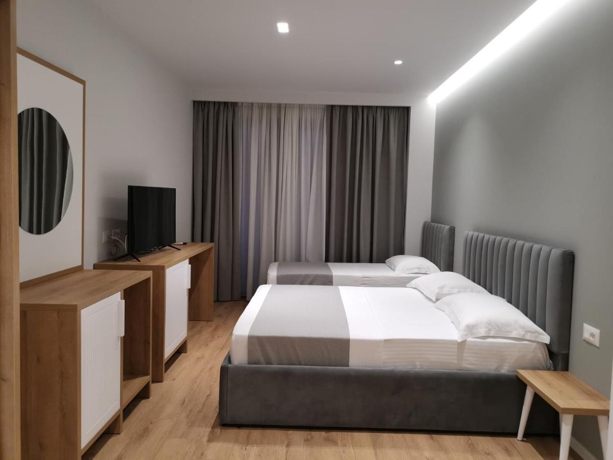 Te Aldo Hotel Kuraten エクステリア 写真