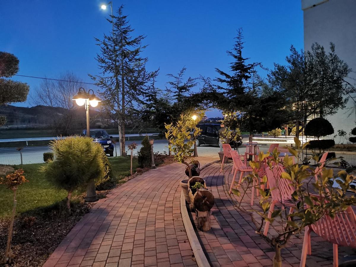 Te Aldo Hotel Kuraten エクステリア 写真